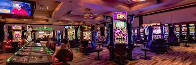 Panduan RTP dan volatilitas kasino online roy123 – tips bermain slot dan live dealer cerdas